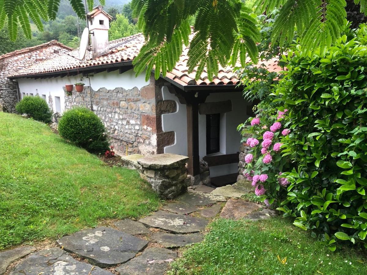 Hdec Hosteria De Castaneda Alojamiento Turistico Puente Viesgo Εξωτερικό φωτογραφία
